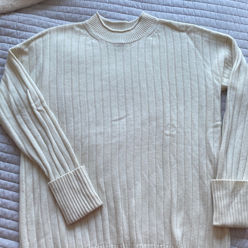 Banana Republic Mock Turtleneck Sweater